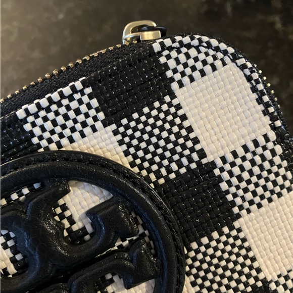 New Tory Burch Perry Bombe Gingham Top-Zip Card Case, Leather Wristlet, Black - Picture 5 of 15